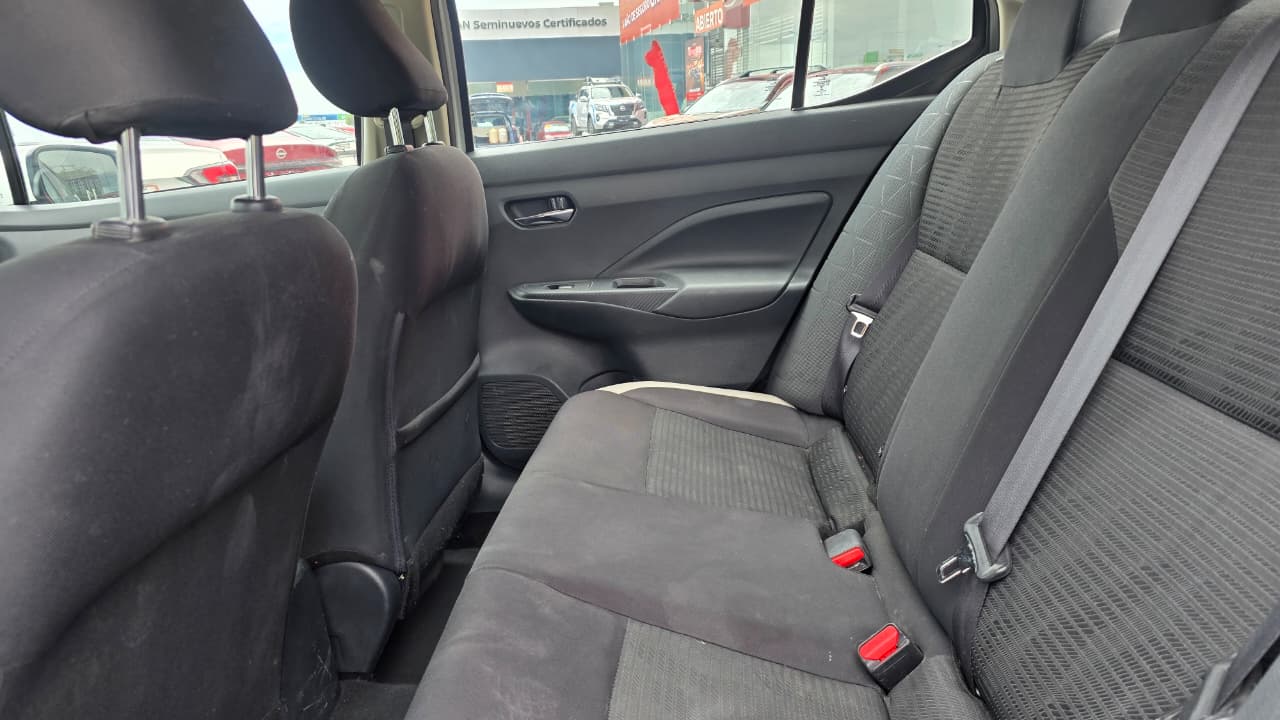 2023 Nissan SENTRA 4 PTS SR CVT AAC ASTOS DEPORTIVOS BOSE QC F LED RA-18