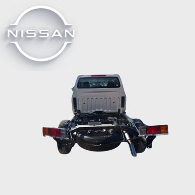 2025 Nissan NP300 CHASIS CABINA 2P L42.5 MAN AA VDC